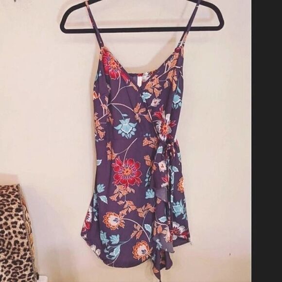 Floral Sundress with pockets sz S - Picture 4 of 6